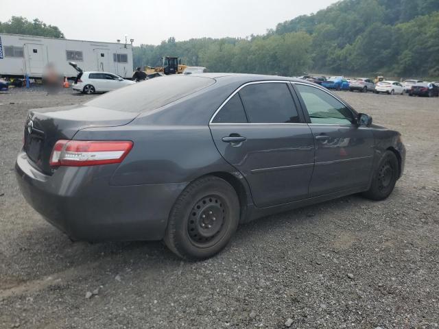 4T1BF3EKXBU604388 - 2011 TOYOTA CAMRY BASE GRAY photo 3