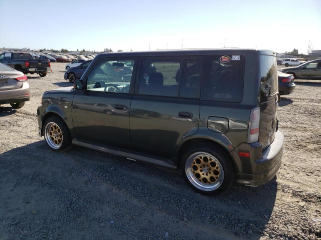 JTLKT334050189678 - 2005 TOYOTA SCION XB GREEN photo 2