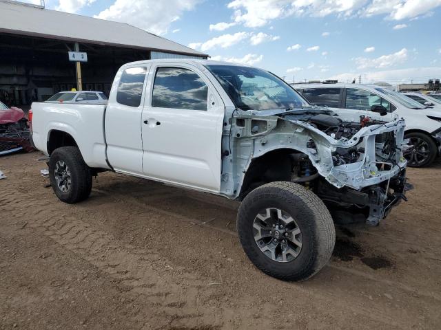 3TYRX5GN0NT055638 - 2022 TOYOTA TACOMA ACCESS CAB თეთრი ფოტო 4