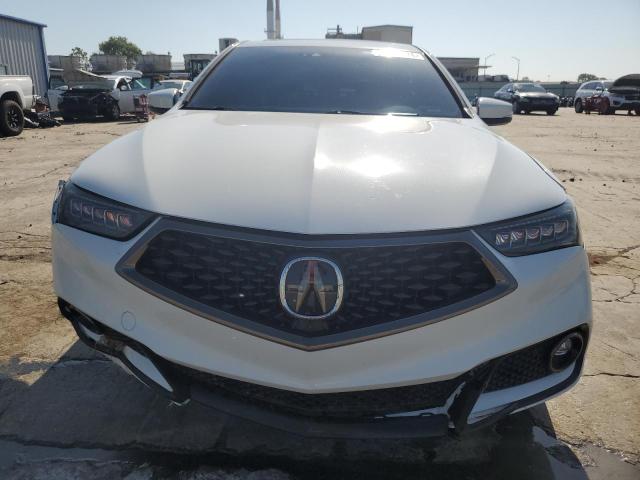 19UUB2F6XJA013418 - 2018 ACURA TLX TECH+A WHITE photo 5