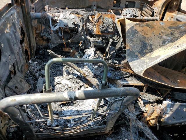 5Y2SL65876Z413586 - 2006 PONTIAC VIBE BURN photo 8