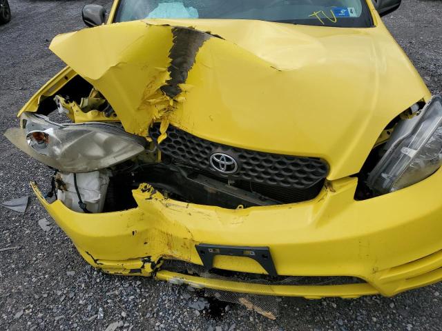 2T1KR32E64C191203 - 2004 TOYOTA COROLLA MA XR YELLOW photo 11