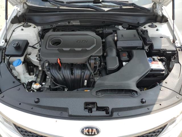 5XXGT4L33JG269063 - 2018 KIA OPTIMA LX WHITE photo 11