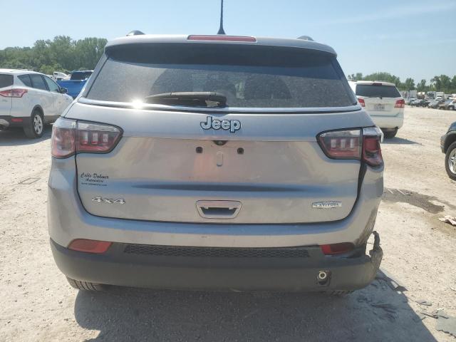 3C4NJDBB5LT143199 - 2020 JEEP COMPASS LATITUDE SILVER photo 6