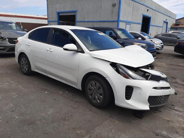 3KPA24AD9LE321344 - 2020 KIA RIO LX WHITE photo 4