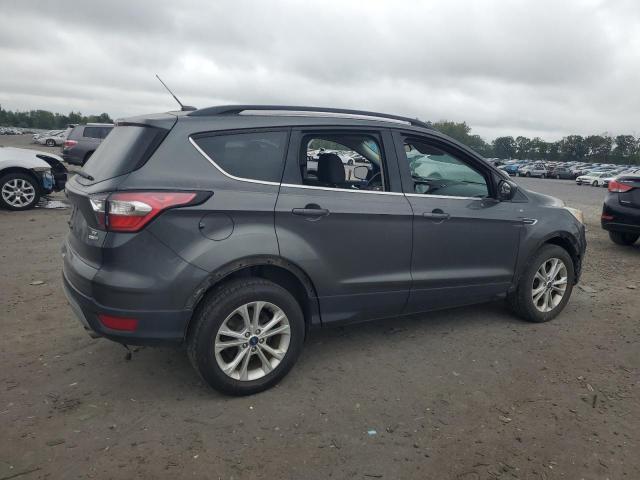 1FMCU9GD7HUD35920 - 2017 FORD ESCAPE SE GRAY photo 3