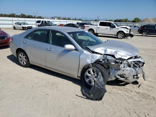 4T1BF3EK9BU592184 - 2011 TOYOTA CAMRY BASE SILVER photo 4