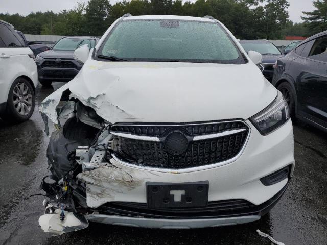 KL4CJESB7HB064603 - 2017 BUICK ENCORE PREFERRED WHITE photo 5