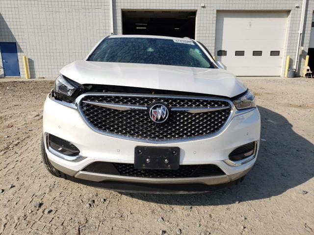 5GAEVCKW9KJ261684 - 2019 BUICK ENCLAVE AVENIR WHITE photo 5