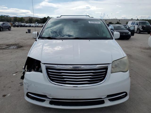 2C4RC1BG2ER158075 - 2014 CHRYSLER TOWN & COU TOURING WHITE photo 5