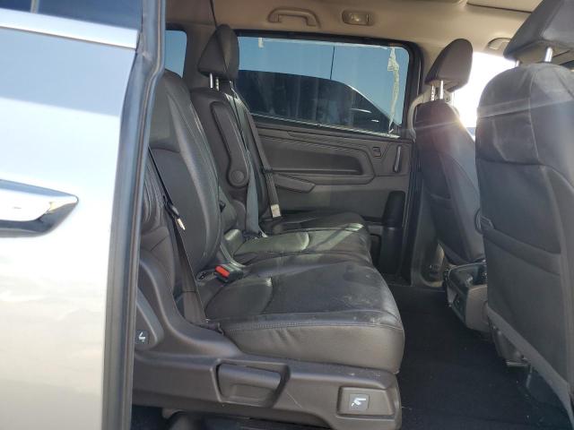 5FNRL6H86JB052103 - 2018 HONDA ODYSSEY TOURING 银色 照片 11