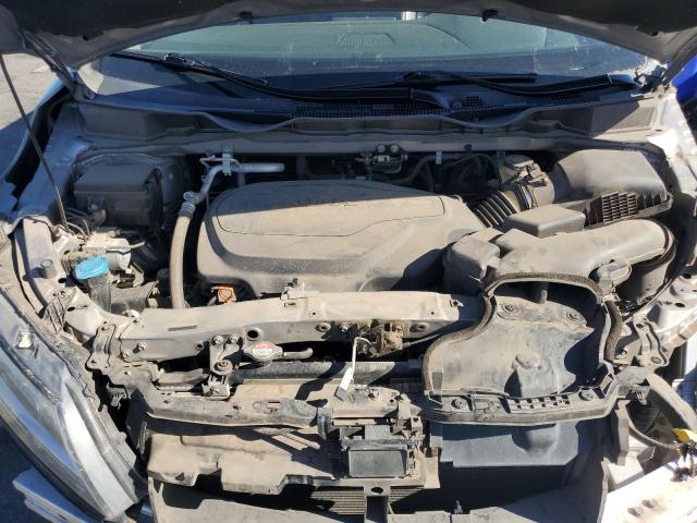 5FNRL6H86JB052103 - 2018 HONDA ODYSSEY TOURING 银色 照片 12