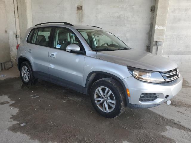 WVGAV7AX2HK024550 - 2017 VOLKSWAGEN TIGUAN S SILVER photo 4