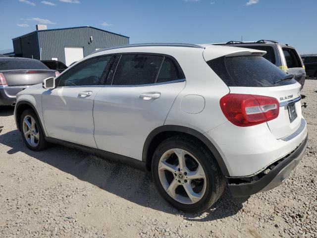 WDCTG4EB6KJ578458 - 2019 MERCEDES-BENZ GLA 250 Weiß Foto 2