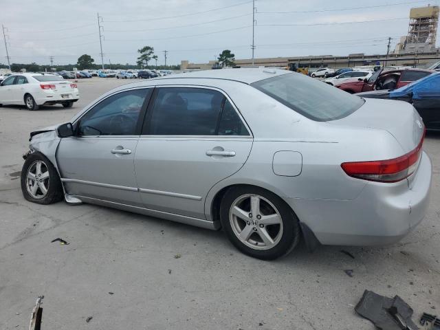 1HGCM56874A039780 - 2004 HONDA ACCORD EX SILVER photo 2