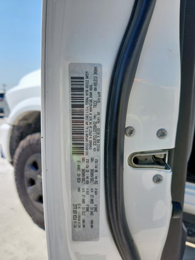 3C6UR5DL1JG358432 - 2018 RAM 2500 SLT Սպիտակ լուսանկար 12
