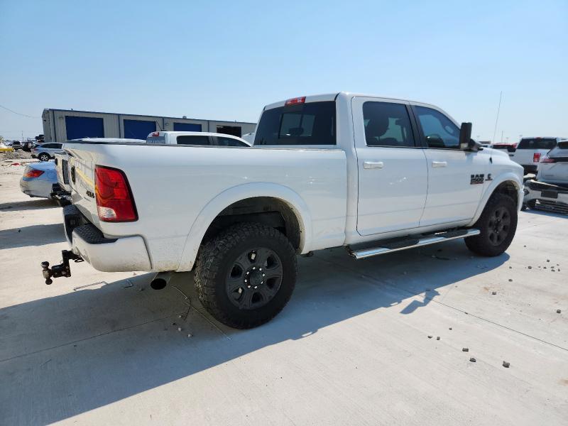 3C6UR5DL1JG358432 - 2018 RAM 2500 SLT Սպիտակ լուսանկար 3