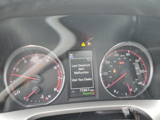 2T3NFREV2HW331912 - 2017 TOYOTA RAV4 SE 白色 照片 9