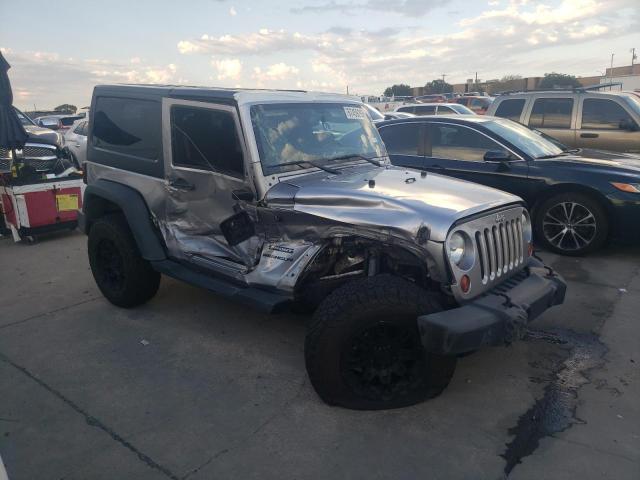 1C4AJWAG8DL617828 - 2013 JEEP WRANGLER SPORT SILVER photo 4