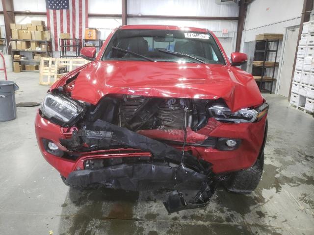 3TMCZ5AN5PM542566 - 2023 TOYOTA TACOMA DOUBLE CAB 红色 照片 5