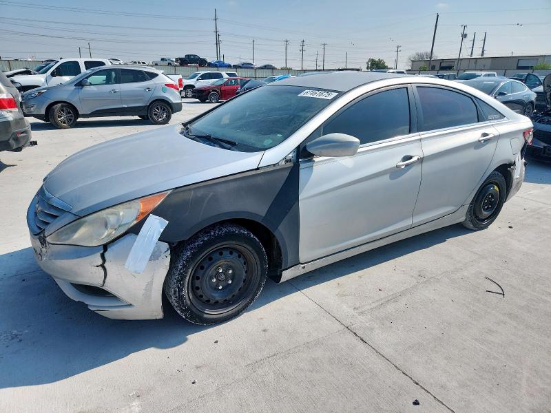 2011 HYUNDAI SONATA GLS, 
