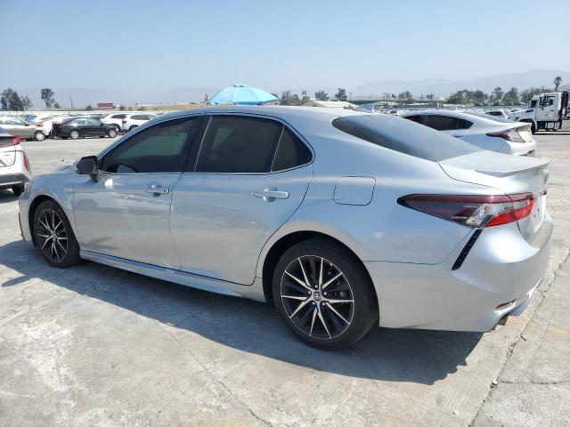 4T1G31AK0RU624118 - 2024 TOYOTA CAMRY SE NIGHT SHADE SILVER photo 2