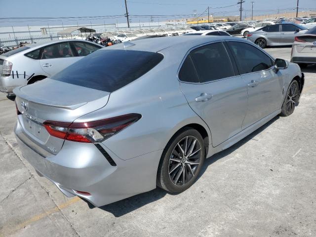 4T1G31AK0RU624118 - 2024 TOYOTA CAMRY SE NIGHT SHADE SILVER photo 3