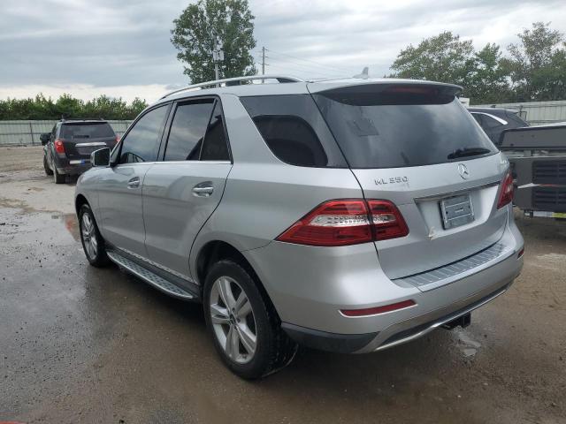 4JGDA5HB2FA475455 - 2015 MERCEDES-BENZ ML 350 4MATIC SILVER photo 2