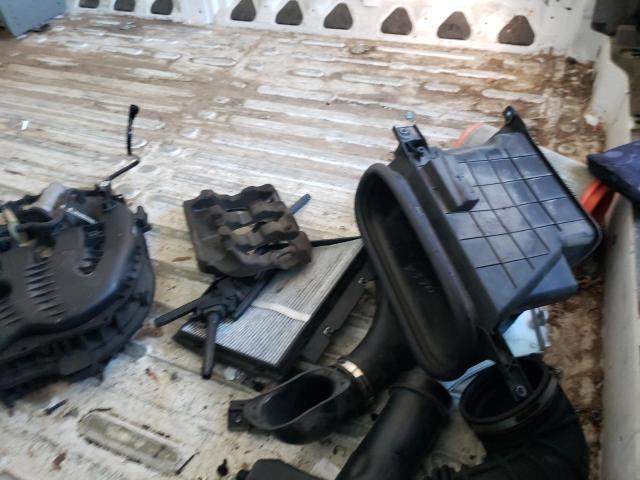 3C6LRVDG2ME565748 - 2021 RAM PROMASTER 2500 HIGH WHITE photo 13