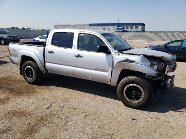 3TMJU4GN2AM096276 - 2010 TOYOTA TACOMA DOUBLE CAB PRERUNNER SILVER photo 4