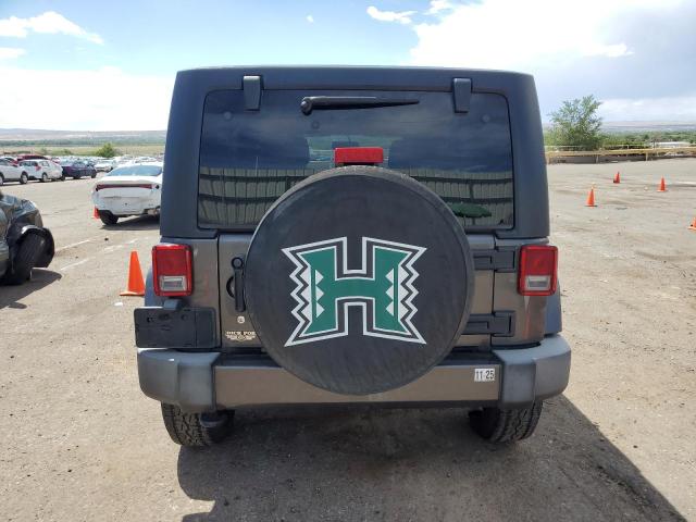 1C4HJWEG7JL926985 - 2018 JEEP WRANGLER U SAHARA Graphit Foto 6