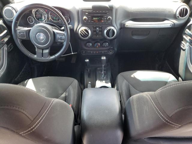 1C4HJWEG7JL926985 - 2018 JEEP WRANGLER U SAHARA Graphit Foto 8