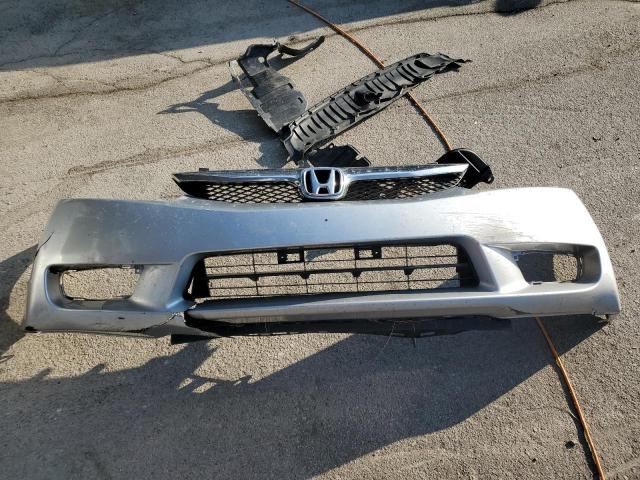 19XFA1F65BE009361 - 2011 HONDA CIVIC LX-S 银色 照片 12