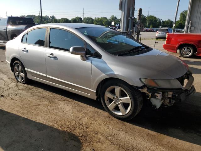 19XFA1F65BE009361 - 2011 HONDA CIVIC LX-S 银色 照片 4