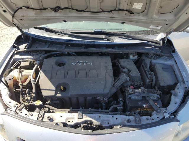 1NXBU4EE2AZ350566 - 2010 TOYOTA COROLLA BASE SILVER photo 11