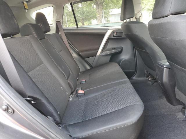 JTMBFREV2FJ025713 - 2015 TOYOTA RAV4 LE GRAY photo 11