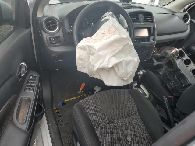 3N1CN7AP1KL878936 - 2019 NISSAN VERSA S 银色 照片 8