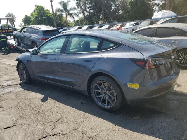 5YJ3E1EA9NF373407 - 2022 TESLA MODEL 3 GRAY photo 2