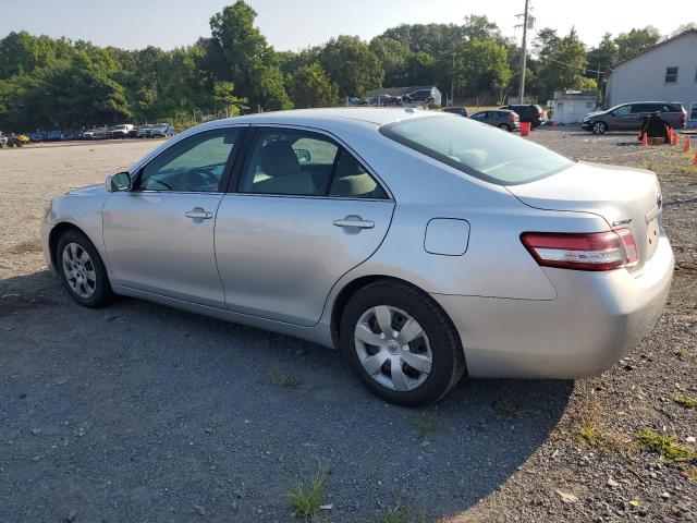 4T1BF3EKXAU074874 - 2010 TOYOTA CAMRY BASE SILVER photo 2