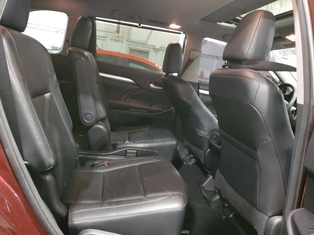 5TDJKRFH8GS270438 - 2016 TOYOTA HIGHLANDER XLE RED photo 11