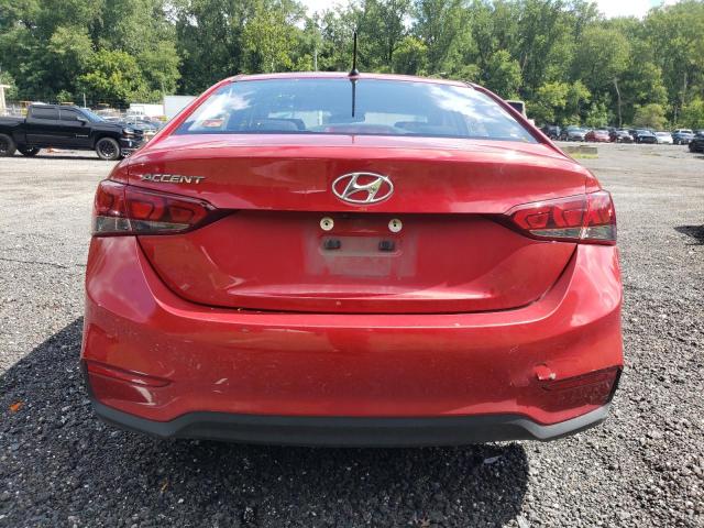 3KPC24A30JE028624 - 2018 HYUNDAI ACCENT SE RED photo 6