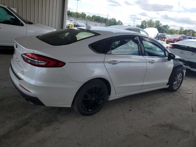 3FA6P0HD2LR124911 - 2020 FORD FUSION SE WHITE photo 3