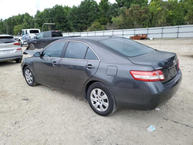 4T1BF3EK0BU178971 - 2011 TOYOTA CAMRY BASE GRAY photo 2