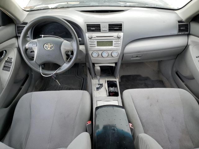 4T1BF3EK0BU178971 - 2011 TOYOTA CAMRY BASE GRAY photo 8