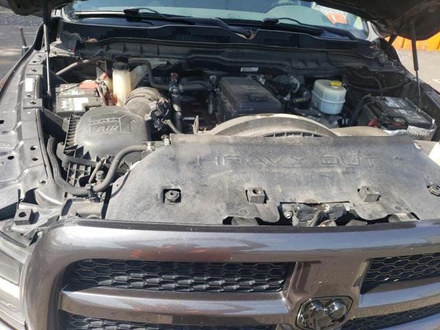 3C6UR5HLXGG132716 - 2016 RAM 2500 ST GRAY photo 11
