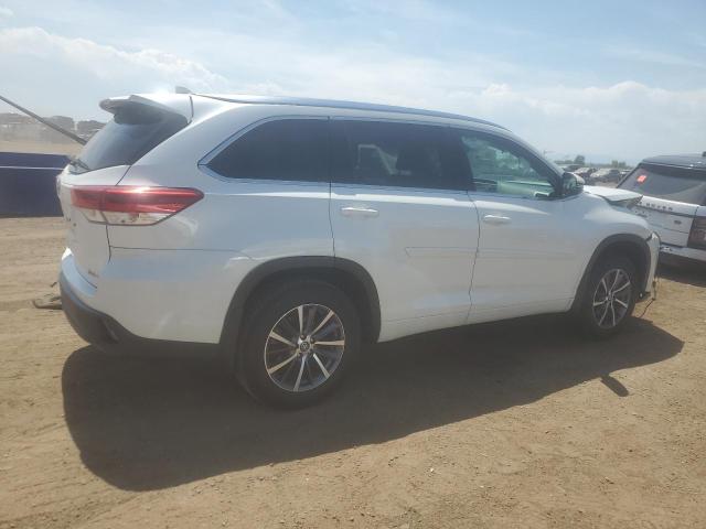 5TDJZRFH8JS801530 - 2018 TOYOTA HIGHLANDER SE Beyaz fotoğraf 3