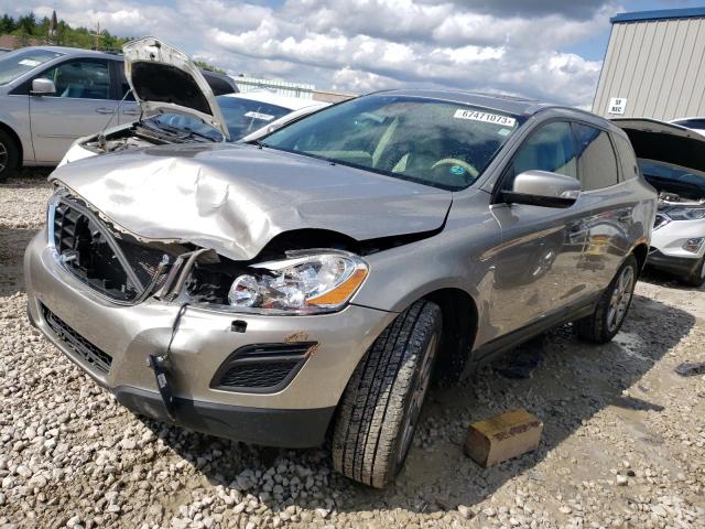 YV4902DZXD2423770 - 2013 VOLVO XC60 T6 SILVER photo 1