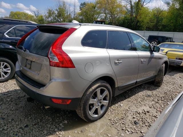 YV4902DZXD2423770 - 2013 VOLVO XC60 T6 SILVER photo 3