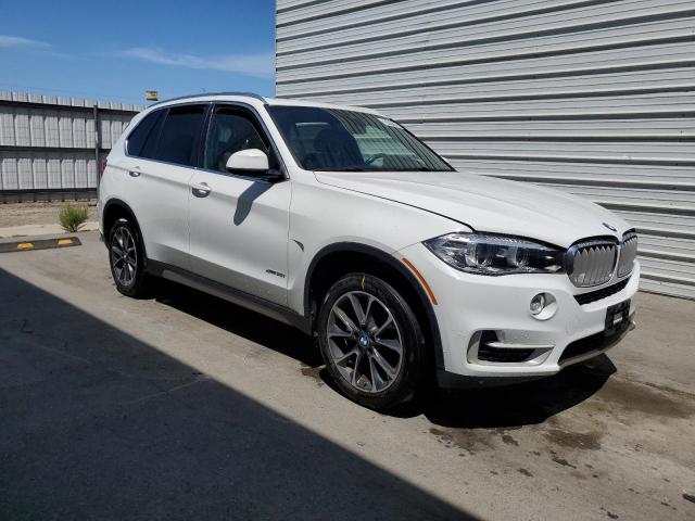 5UXKR0C5XJ0X87495 - 2018 BMW X5 XDRIVE35I WHITE photo 4