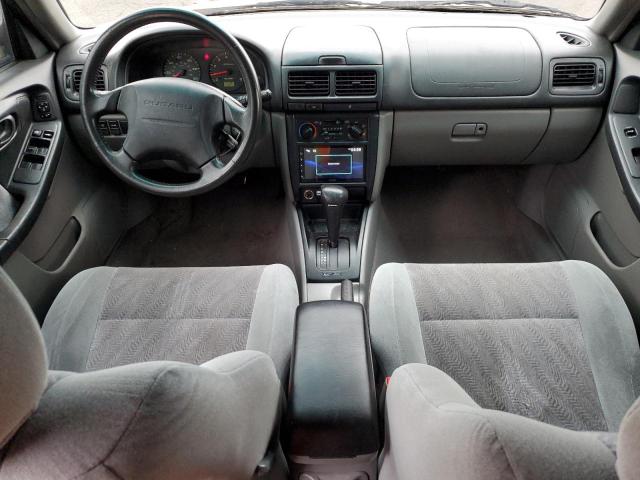 JF1SF65592H759030 - 2002 SUBARU FORESTER S GOLD photo 8